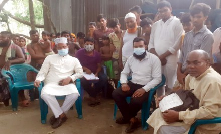 শাহজাদপুরে গ্রামবাসীর হাতে ভুয়া পশু ডাক্তার আটক