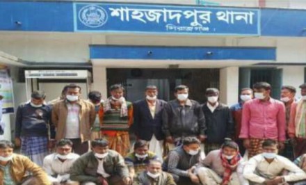 শাহজাদপুরে ডিবি'র অভিযানে ২২ জুয়াড়ি আটক
