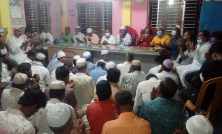 শাহজাদপুরে এমপি হাসিবুর রহমান স্বপনের সুস্থতা কামনায় দোয়া মাহফিল