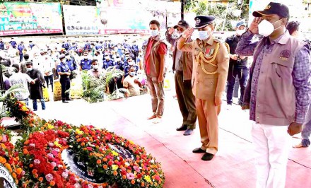 বঙ্গবন্ধুর শাহদত বার্ষিকীতে বগুড়া জেলা সিআইডির বিনম্র শ্রদ্ধা