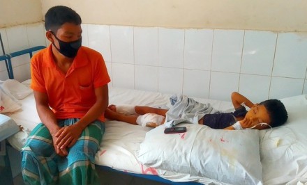 বান্দরবানে সন্ত্রাসীদের গুলিতে নারী নিহত, ছেলে হাসপাতালে