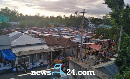 বেলকুচির হাট-বাজারে মানা হচ্ছে না স্বাস্থ্যবিধি ও শারীরিক দূরত্ব