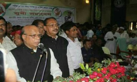 ড. কামাল বঙ্গবন্ধুর পরিবারের সঙ্গে বেঈমানি করেছেন: স্বাস্থ্যমন্ত্রী মোহাম্মদ নাসিম