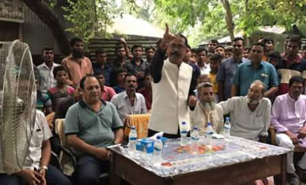 শাহজাদপুরে নৌকা প্রতীকে মনোনয়ন প্রত্যাশী এসএ হামিদ লাবলু'র শুভেচ্ছা বিনিময়; প্রচারপত্র বিলি