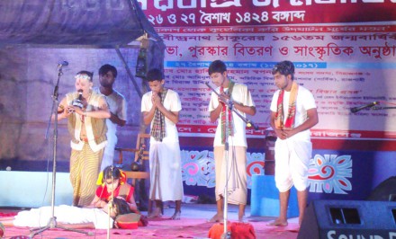 শাহজাদপুরে ভক্ত-অনুরাগীদের মিলন মেলার মধ্য দিয়ে ৩ দিনব্যাপী রবীন্দ্র জন্ম উৎসব সমাপ্ত