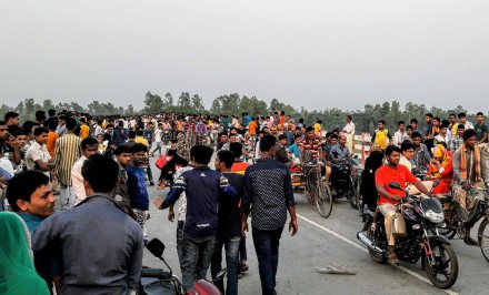 পহেলা বৈশাখে উল্লাপাড়ার বিনোদন কেন্দ্রগুলোতে উপচে পড়া ভীড়