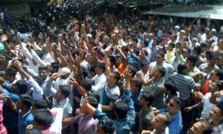 সিরাজগঞ্জে ট্রেন পোড়ানো মামলায় বিএনপির ভাইস চেয়ারম্যান ইকবাল হাসান মাহমুদ টুকুর আত্মসমর্পণ