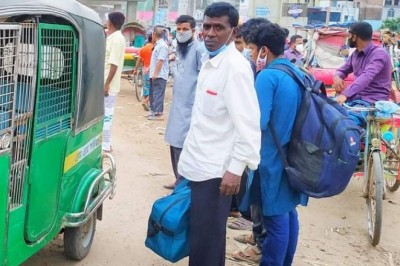 বিমানবন্দর থেকে শাহজাদপুরে গেলেন ১৩ ঘণ্টায়, খরচ ৮০০ টাকা