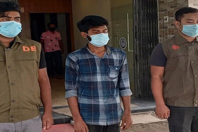 সিরাজগঞ্জে ছেলেকে লুকিয়ে রেখে মিথ্যা মামলা ১ বছর পর উদ্ধার
