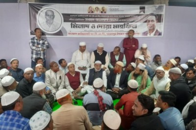 শাহজাদপুরে বিএনপি নেতা আনোয়ার হোসেনের রুহের মাগফেরাত কামনায় দোয়া মাহফিল